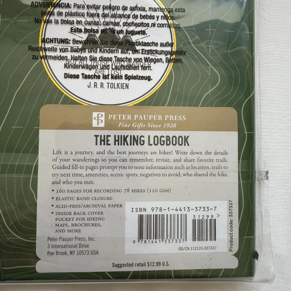 NWT, The Hiking Logbook: Record Your Adventures, Peter Pauper Press, Green